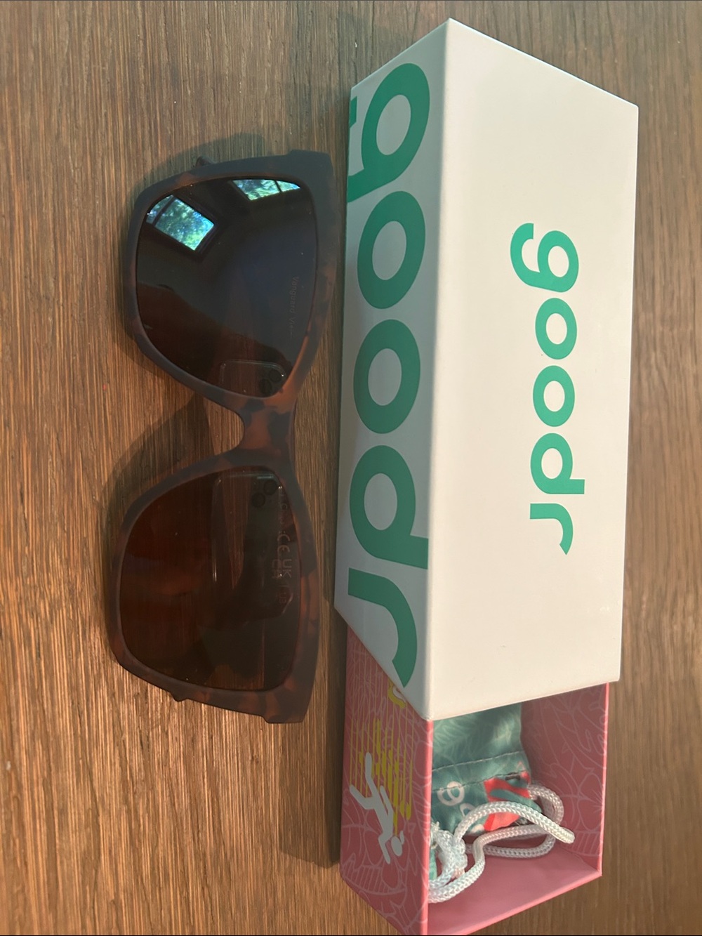 goodr Tortoiseshell Pop G Sunglasses - Brown Lenses - Picture 7 of 12